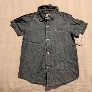 Carter's boys 3T button up short sleeve shirt, light blue